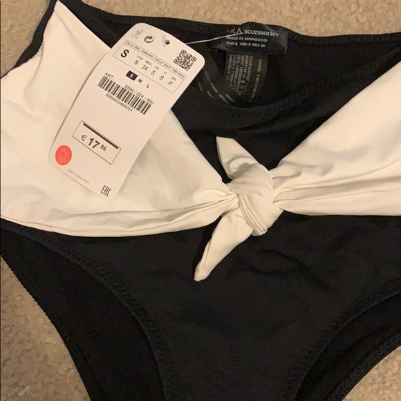 zara white and black bathing suit bottoms - Picture 2 of 2